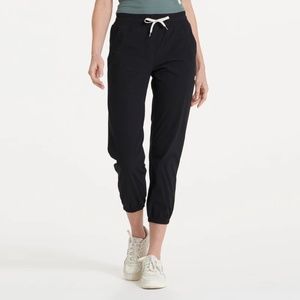 Vuori Women's Miles Jogger - Size Small - Black - Worn once!